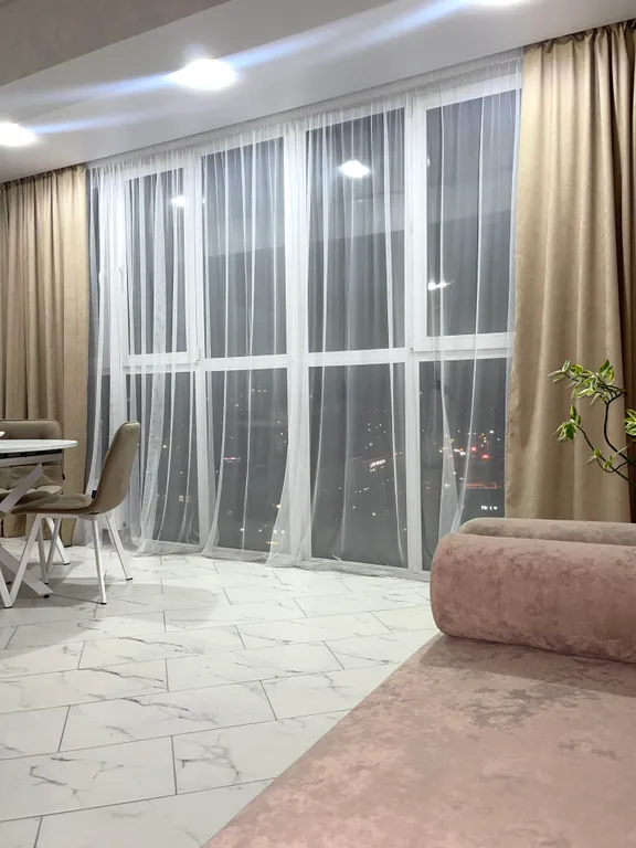 Квартира современная дизайнерская