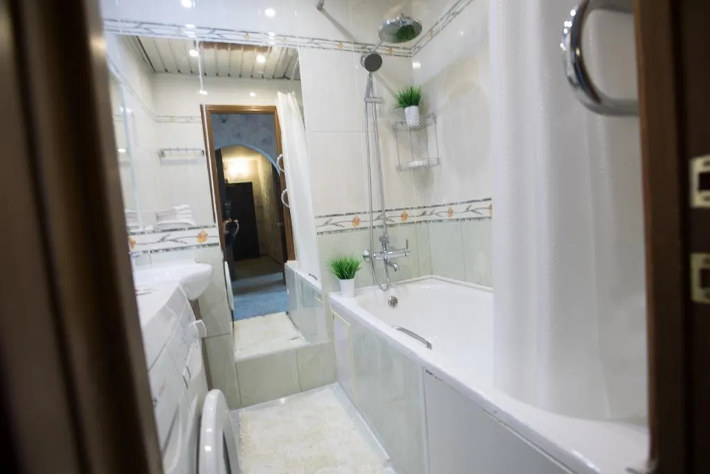 Квартира Комфортная 4-комнатная квартира в центре для большой компании — Новосибирск