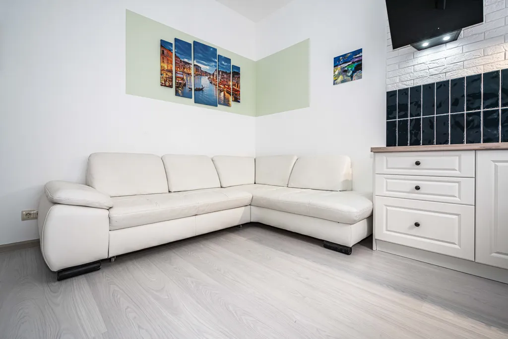 Апартамент балтатлантик в стиле кабинет