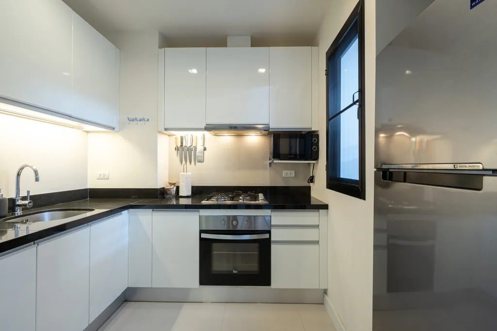 Awesome 3bd Townhouse with a patio