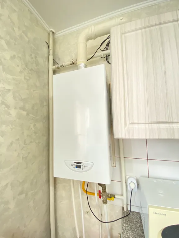 Квартира 2-комнатная квартира в центре около Хурула — Элиста