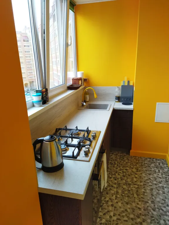 Новая 1-комнатная квартира с отличным ремонтом и двумя спальнями