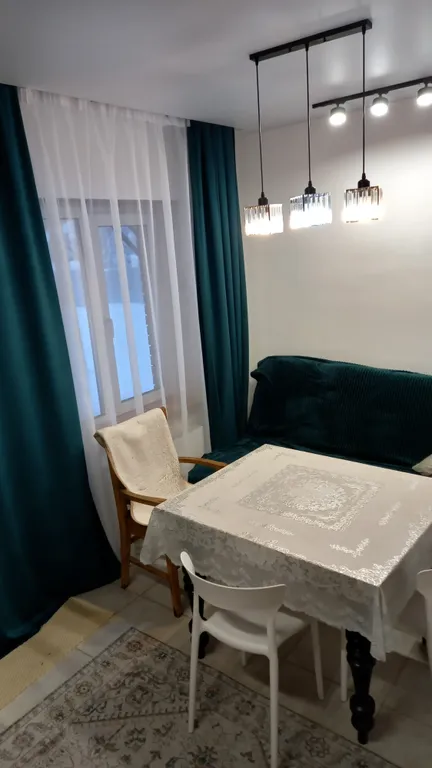 новый благоустроенный дом в тихом месте