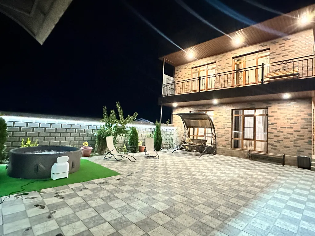 Уютный дом среди гор с джакузи