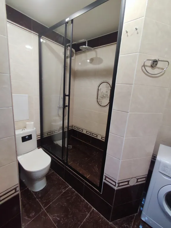 Двухкомнатная квартира в историческом центре города, голубой огонёк