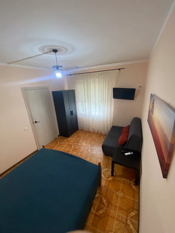 Квартира Квартира В розах и соснах утопает гостевой дом — Геленджик