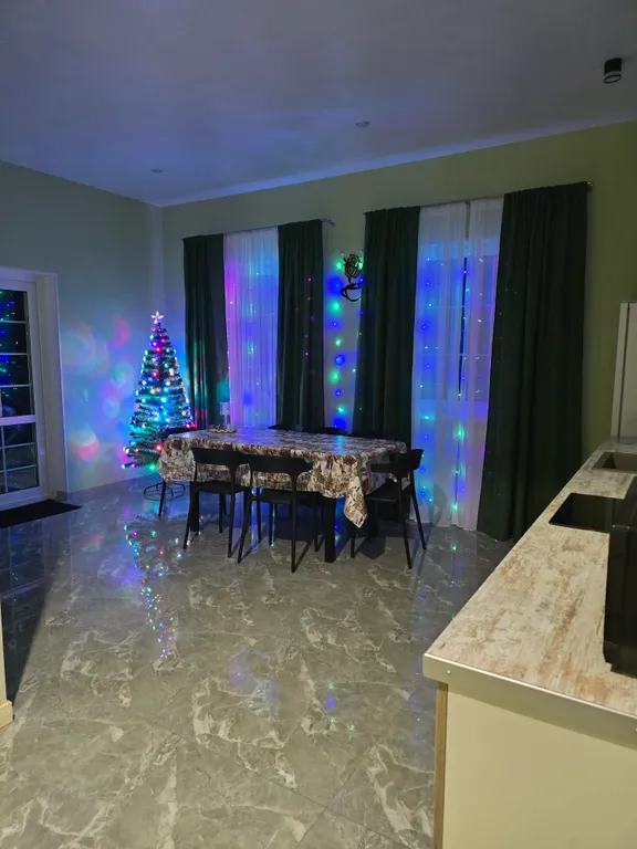 Коттедж с баней на дровах