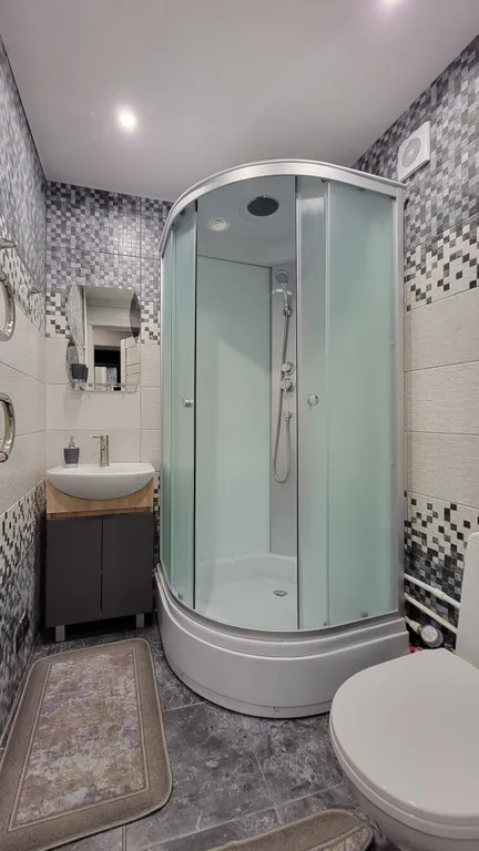 Уютная квартира в районе ЖД вокзала