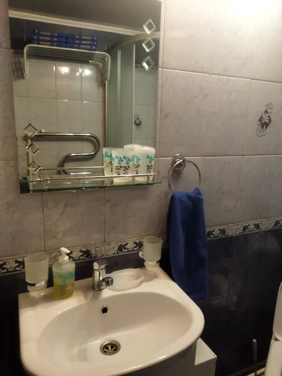 Небольшой уютный дом на спокойной улице