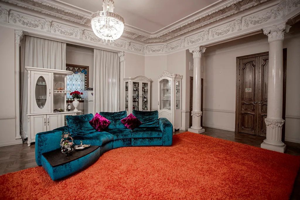 Премиальная двухуровневый номер со Спа зоной