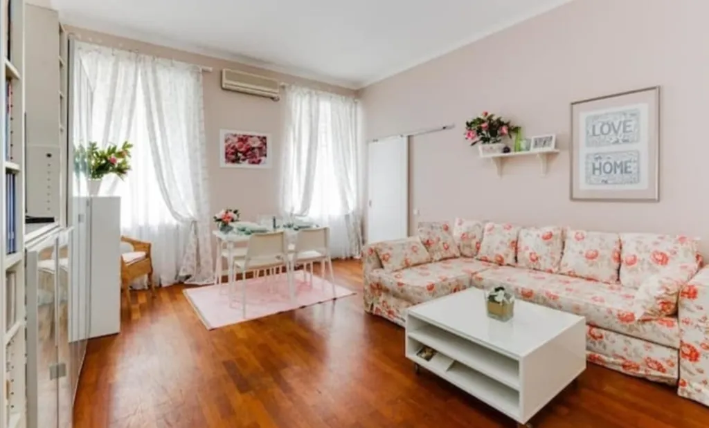 Квартира Квартира в центре Москвы на Тверской — Москва