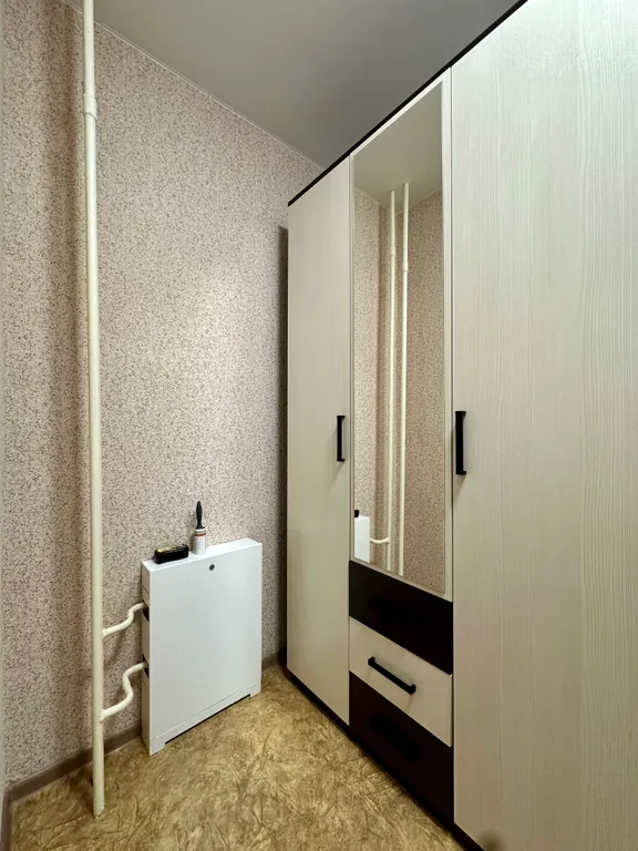 1-ая квартира в Нефтяниках с видом на Иртыш