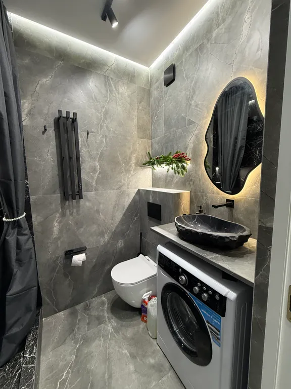 Квартира премиум-сегмента класса люкс, евро двушка