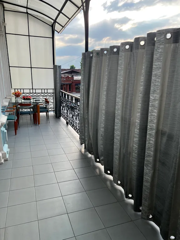 Двухэтажная квартира в самом центре города