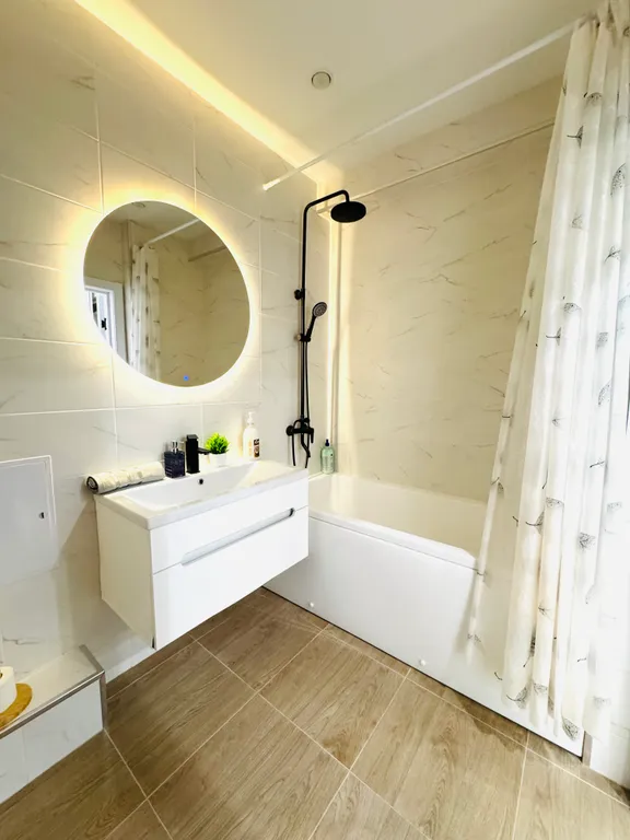 Квартира с видом у реки