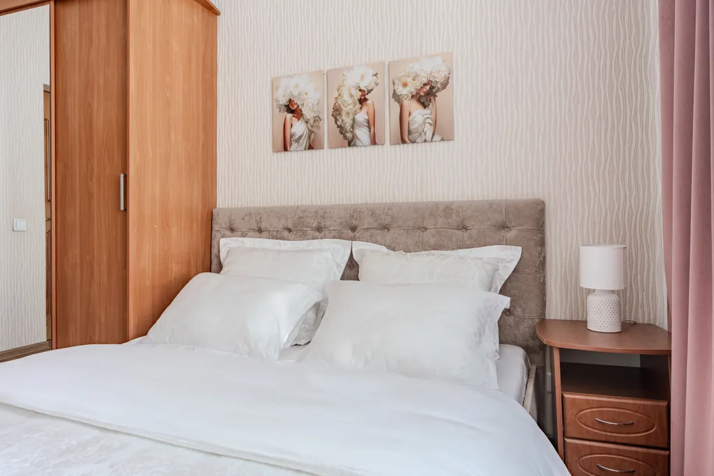 Апартаменты Ladgorna на Независимости 13