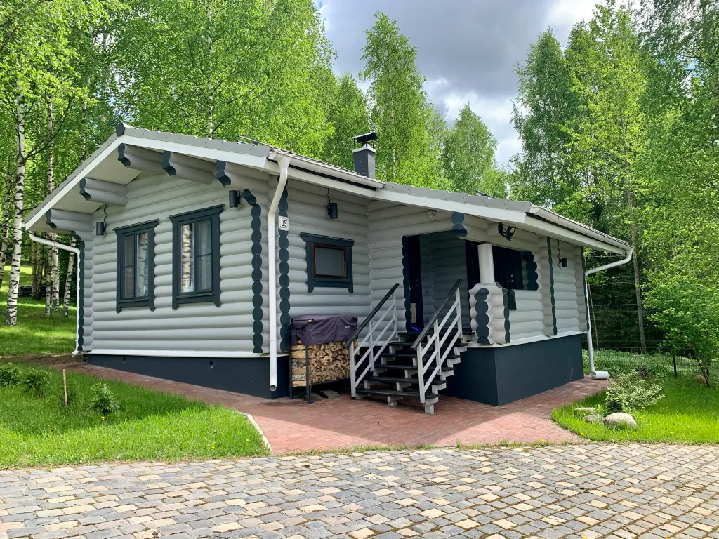 Коттедж Дом-студия на берегу озера — аренда посуточно в Валдай