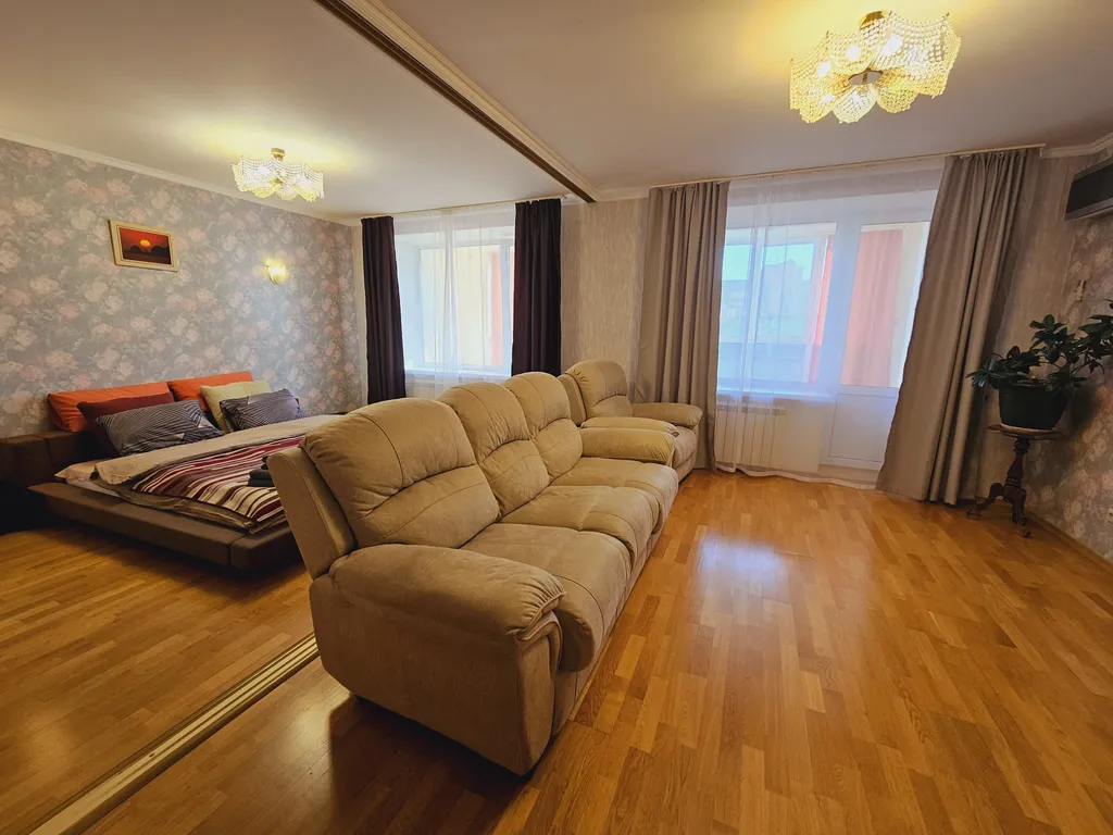 Квартира на площади Ленина