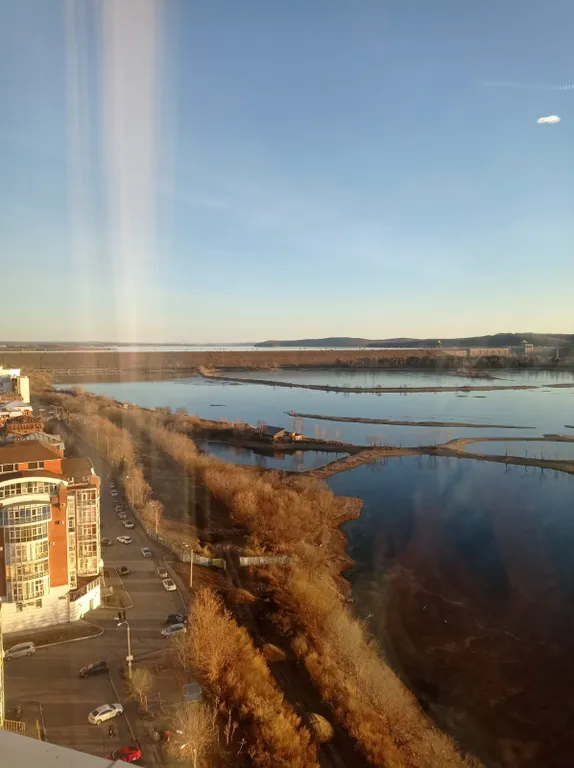 Просторная квартира с видом на Ангару