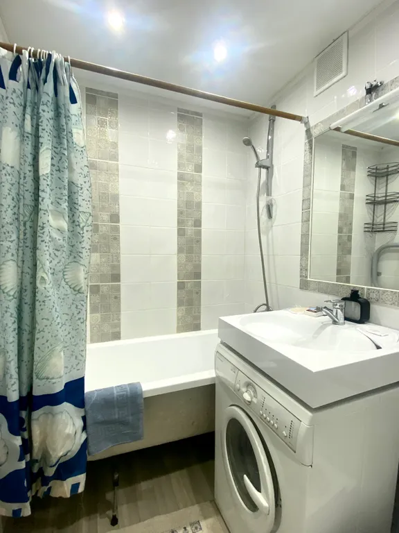 Трехкомнатная квартира в центре