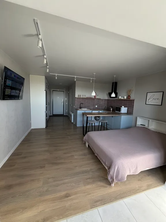 Уютная квартира с дизайнерским ремонтом возле ТЦ Мадагаскар