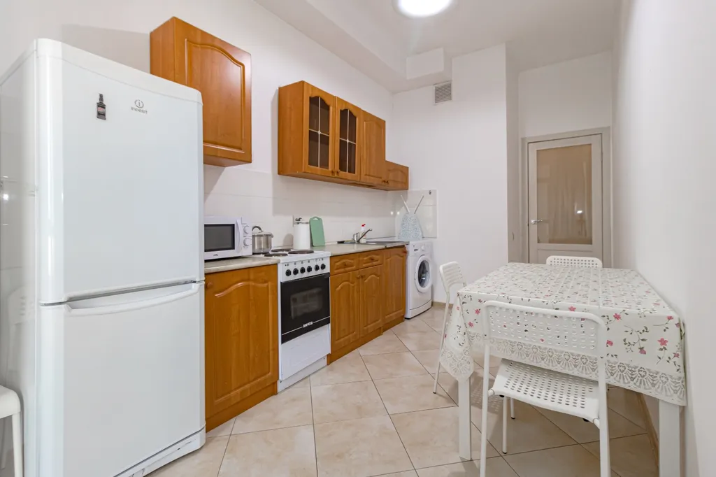 Квартира чистая, хорошая, теплая в доме бизнес класса