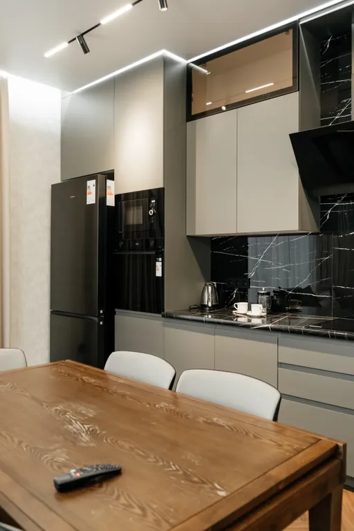 Уютная трешка с красивым видом на горы