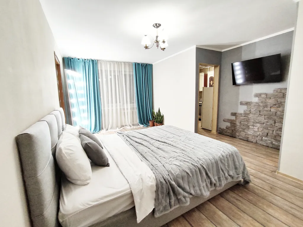 Двушка вблизи КузГТУ в центре