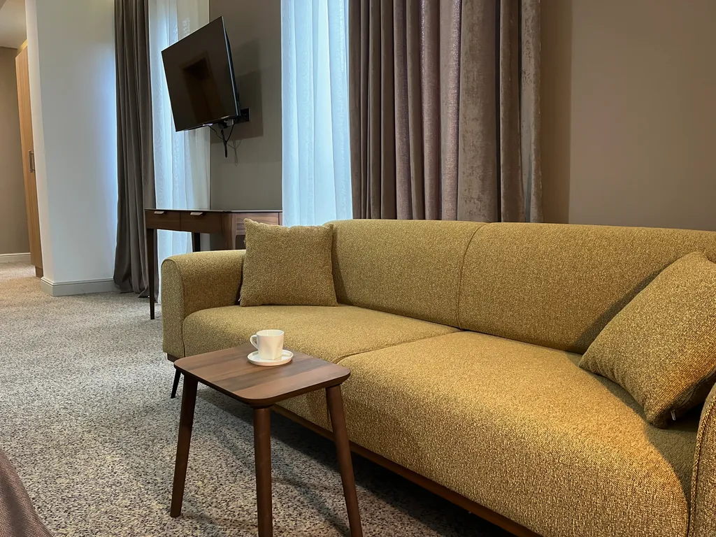 Апартаменты на набережной центра города