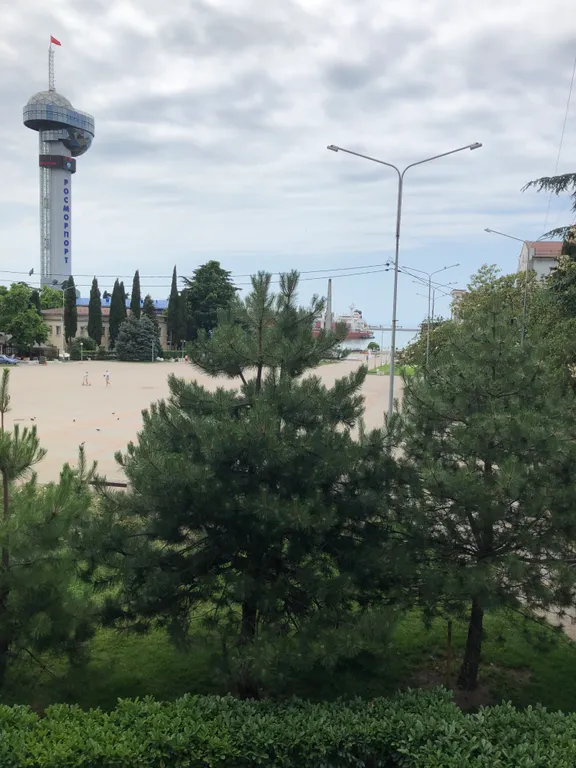 Уютная квартира в центре с видом на море