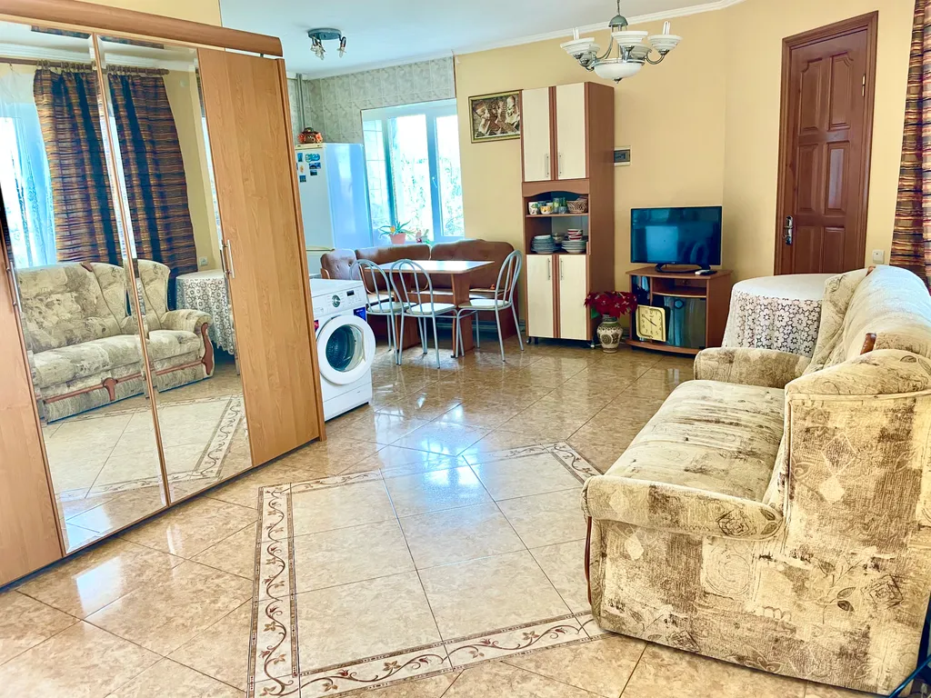 Коттедж Дом в Евпатории — аренда посуточно в Евпатория