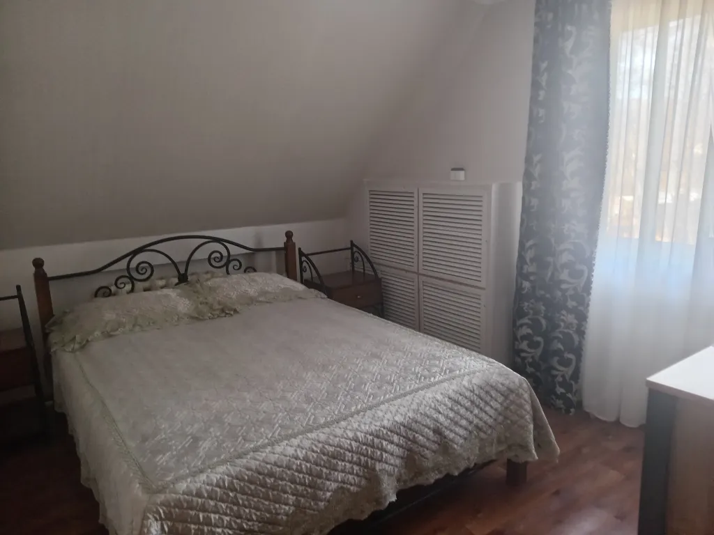 Коттедж Целый этаж под ключ с видом на горы и лес Лодж — аренда посуточно в Теберда