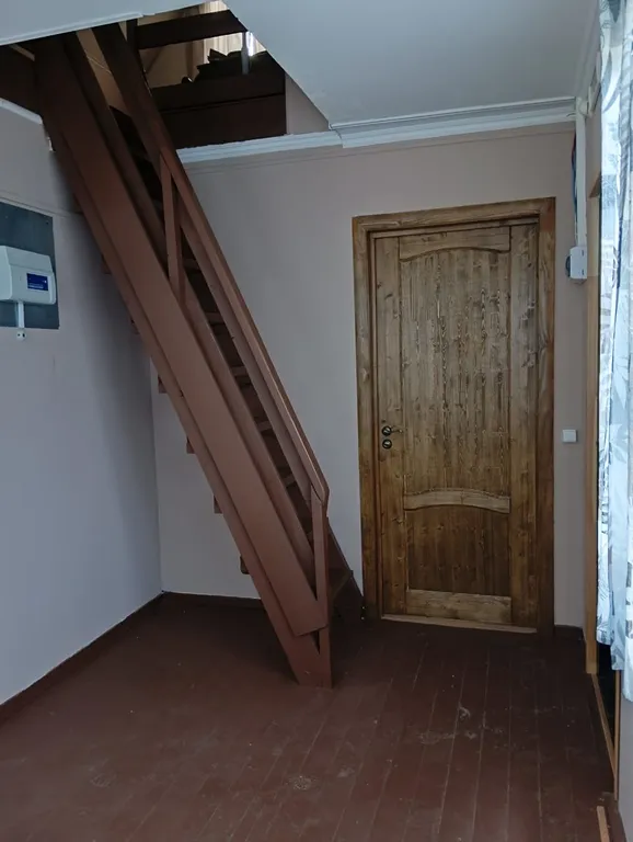 Уютный домик на реке