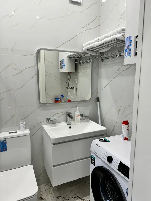 Новый стильный дом с видом на горы