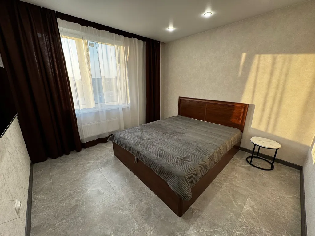 Квартира Отличная двушка в центре — аренда посуточно в Тобольск