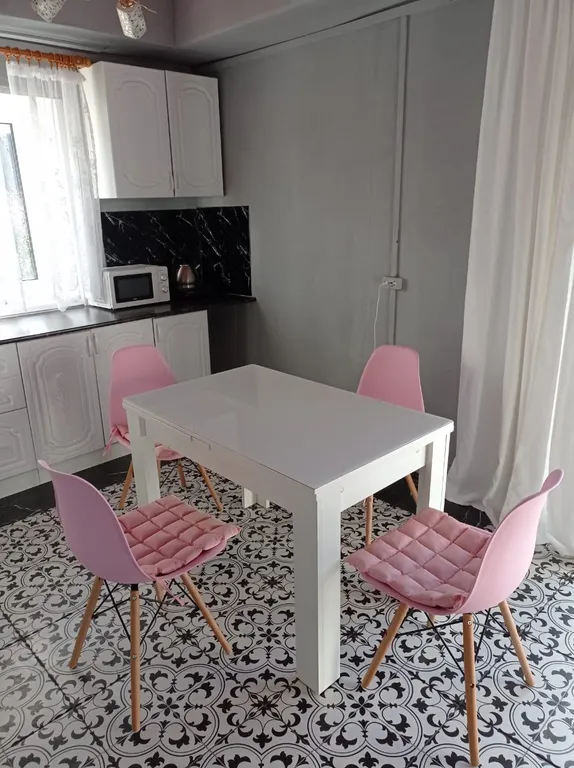 Домик в поселке Беседа