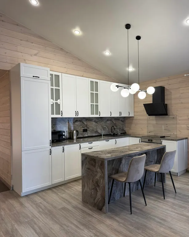 Роскошный дом с собственным бассейном