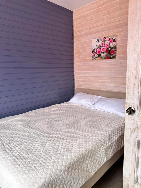 Загородный дом с бассейном и сауной