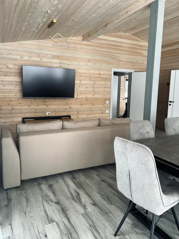 Дом на 8 человек с панорамной террасой