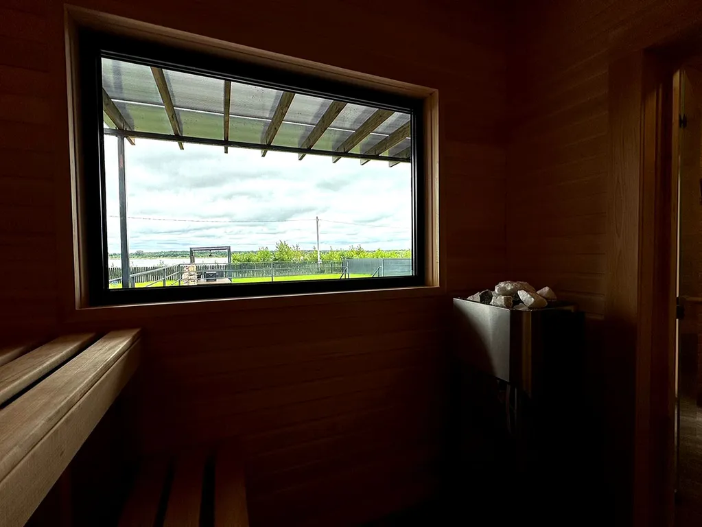 Коттедж на берегу Волги с сауной