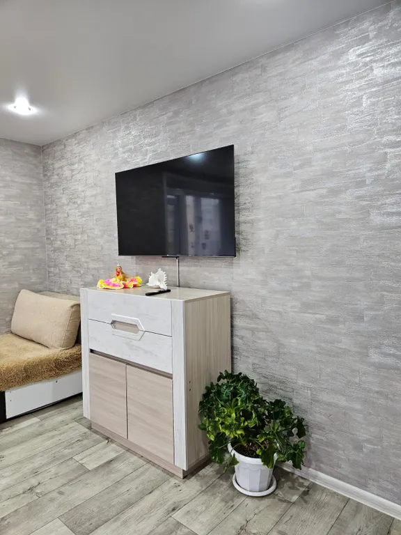 Уютная 2-комнатная квартира в деловом центре города на красной линии