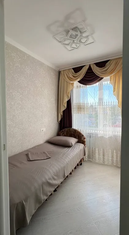 Квартира 3-комнатная Квартира — Лазаревское