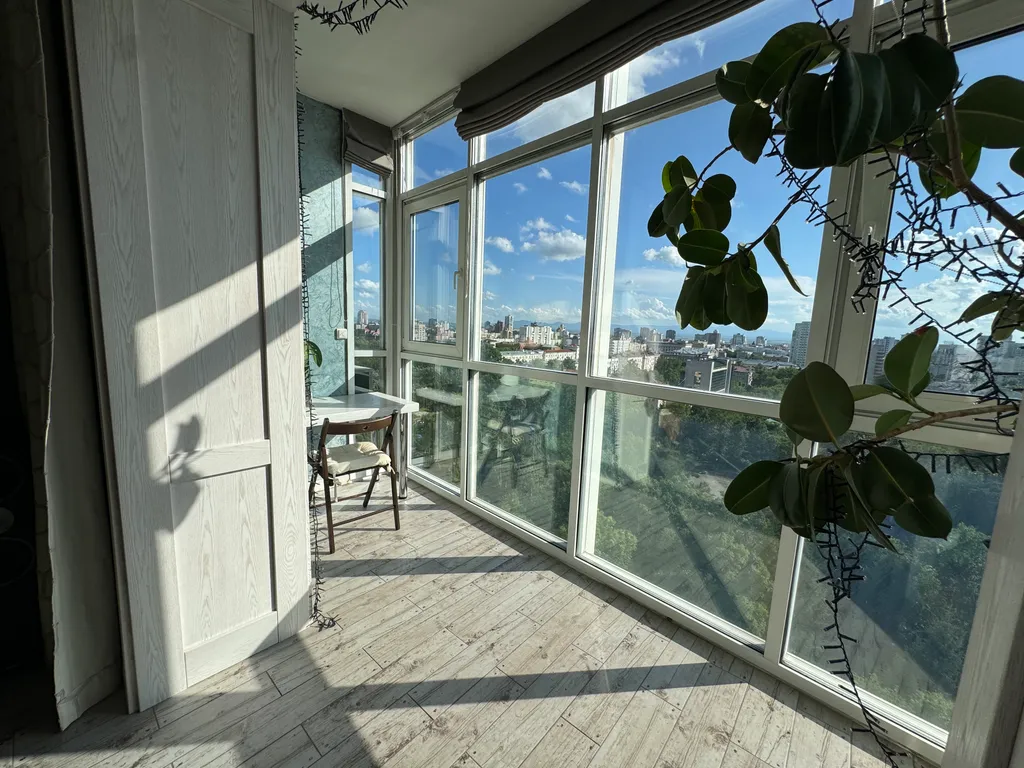 Видовая квартира c камином