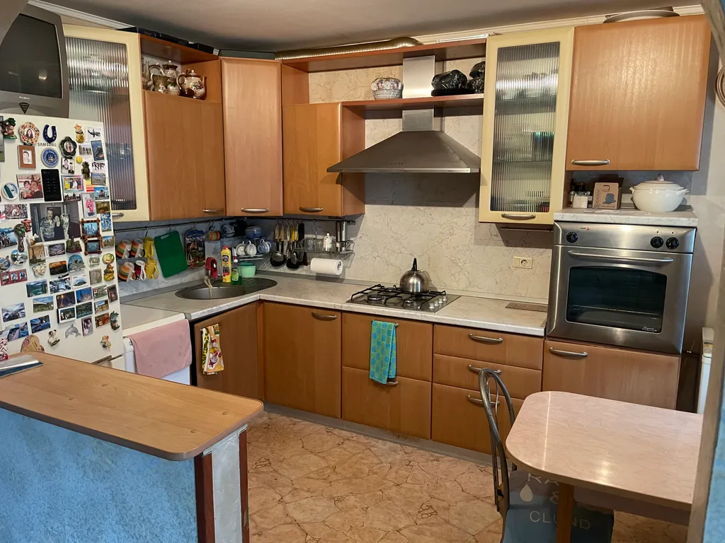 Уютная 2-х комнатная квартира в спальном районе