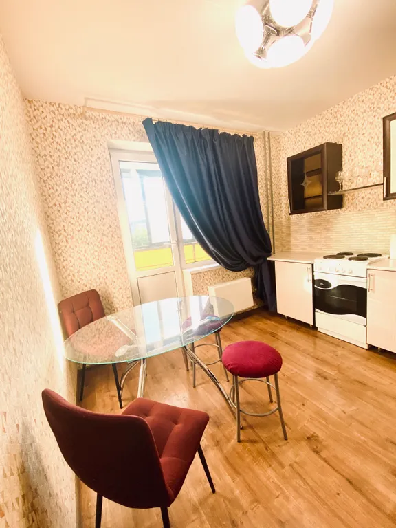 Квартира рядом с центром города, Онко диспанс и больницей им. Баранова