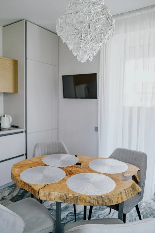 Дизайнерские апартаменты в центре города