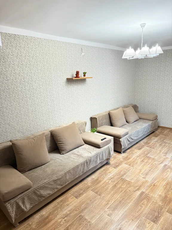 Квартира после ремонта, вода круглосуточная, в центре города