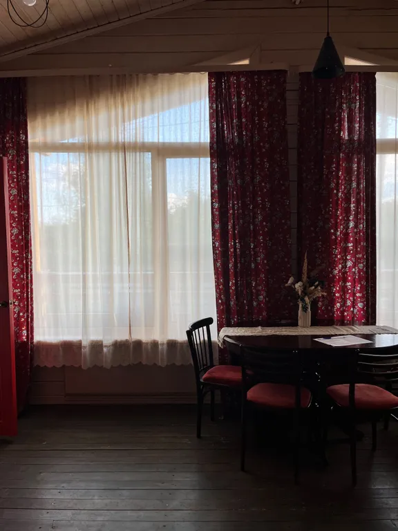 Дом Салтыков-Щедрин на берегу Рузского водохранилища