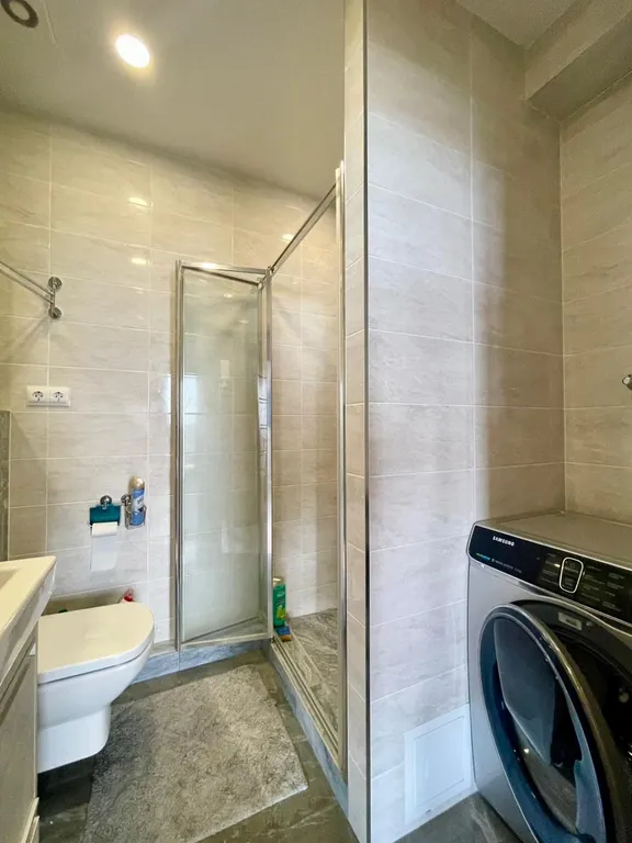 Двухкомнатная квартира с видом на море