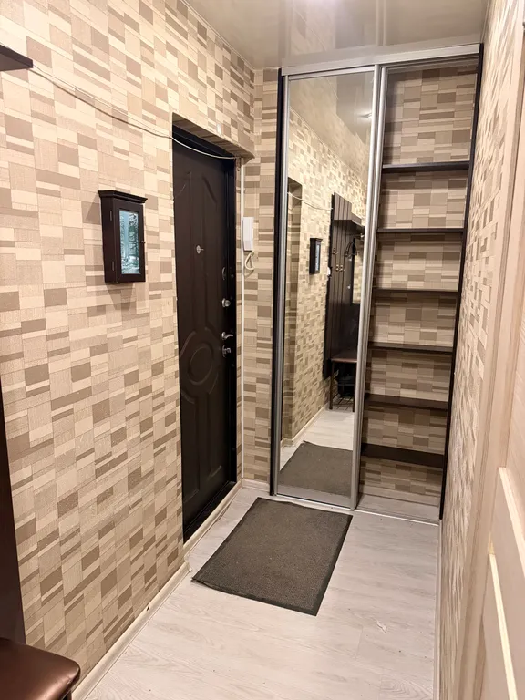 Уютная двухкомнатная квартира в тихом районе города